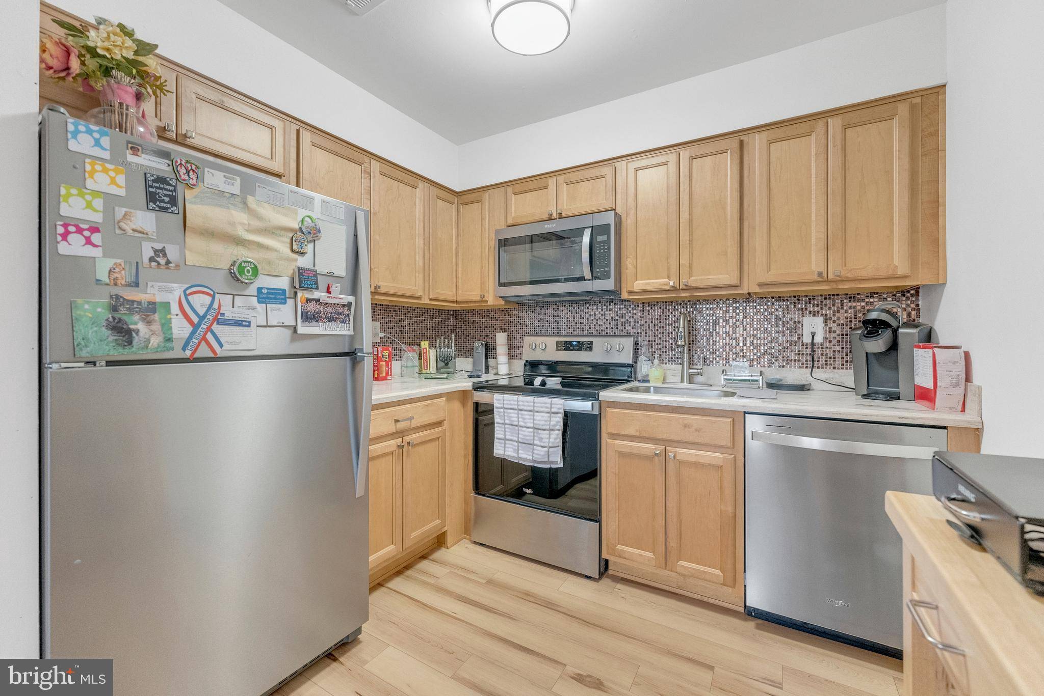 Edgewater Park, NJ 08010,275 GREEN ST #4-I6