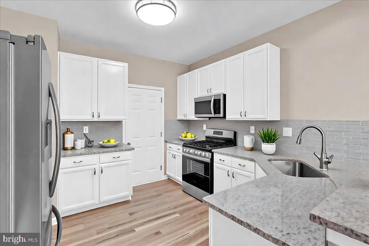 Glen Mills, PA 19342,28 W HOUNDPACK WAY