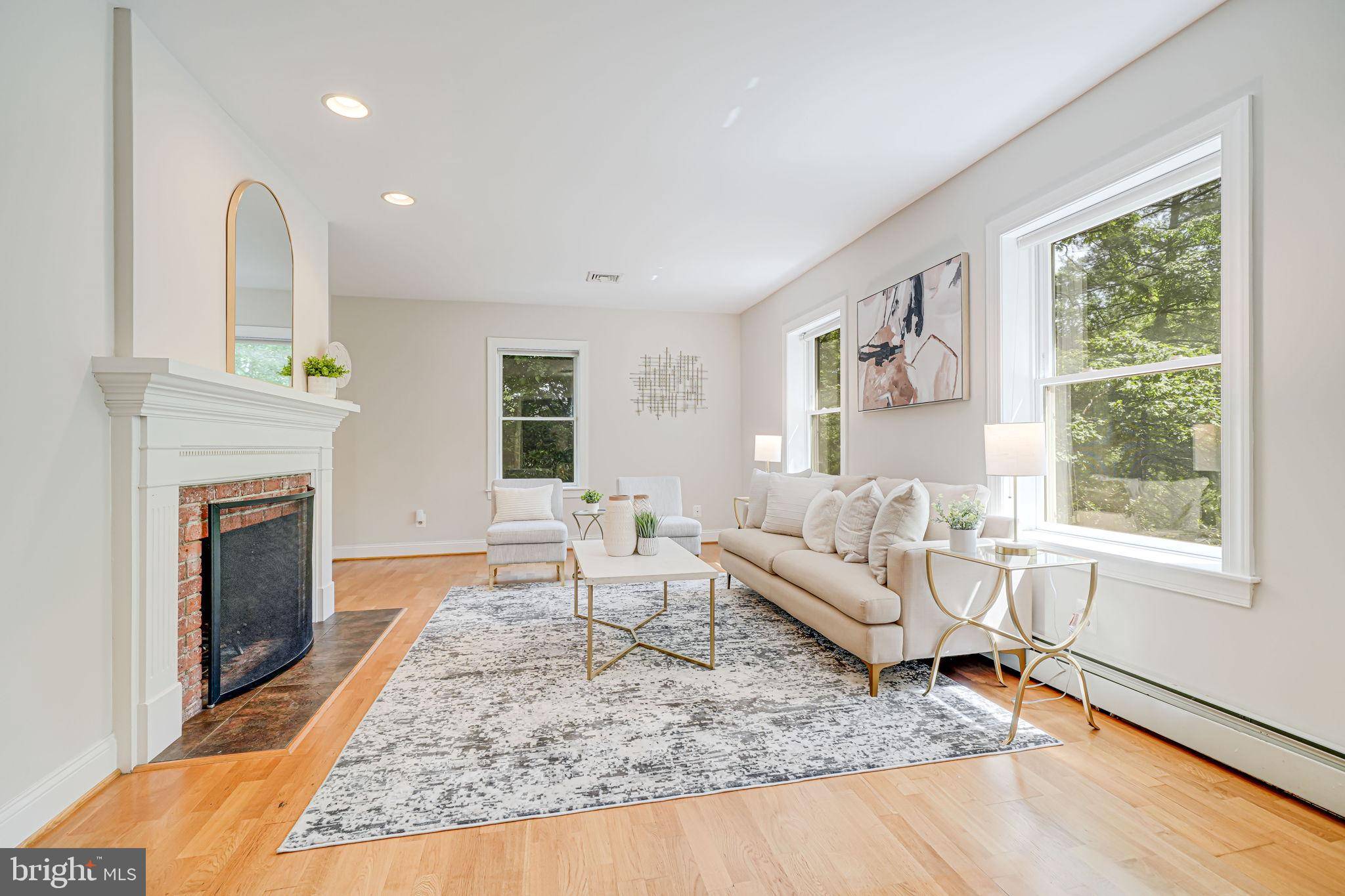 Falls Church, VA 22044,3404 RUSTIC WAY LN
