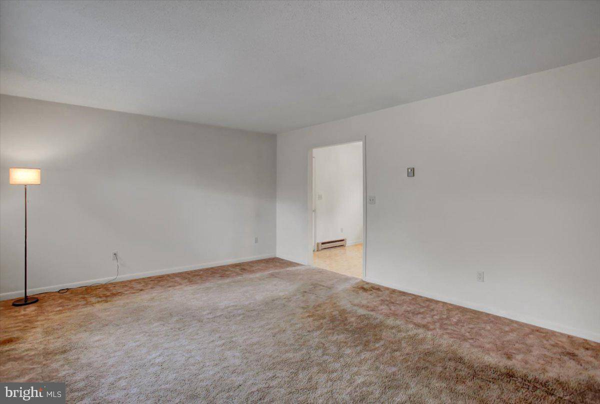 Greencastle, PA 17225,1536 FARM LANE