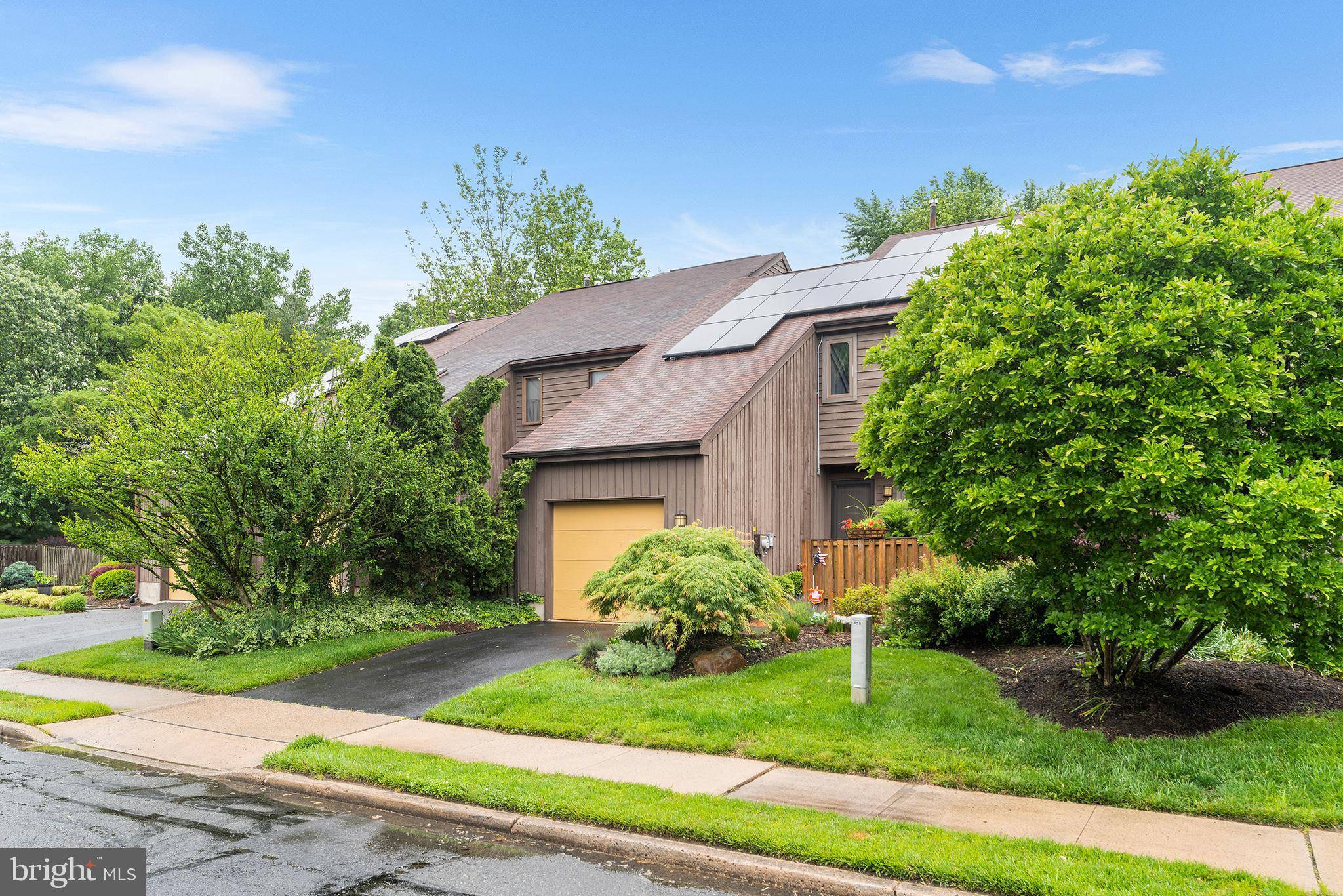 Ewing, NJ 08628,24 JACOB CT
