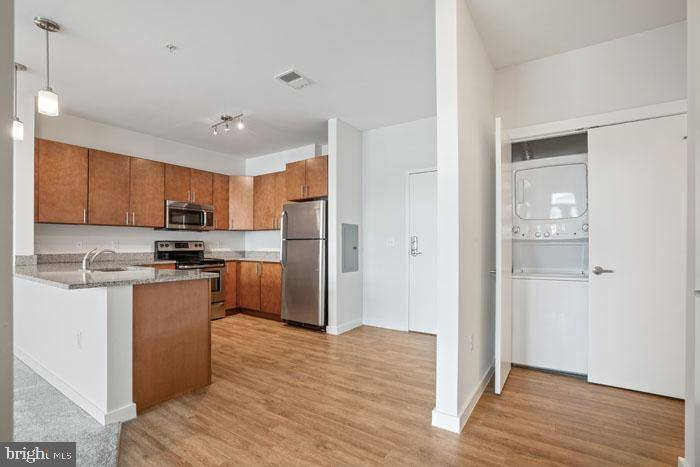 Phoenixville, PA 19460,131 BRIDGE ST #2B-2-2135