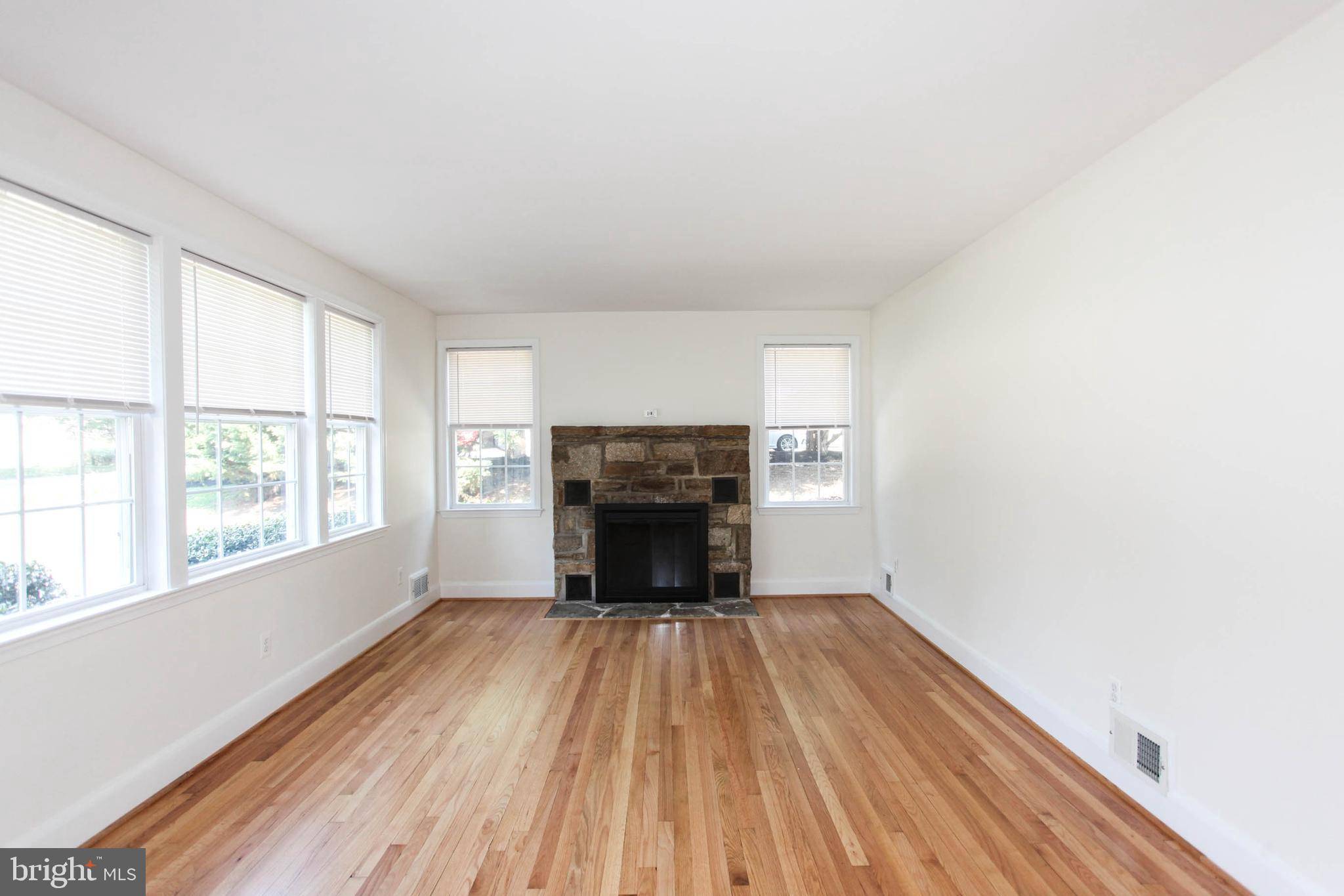 Ellicott City, MD 21042,3263 SAINT JOHNS LN
