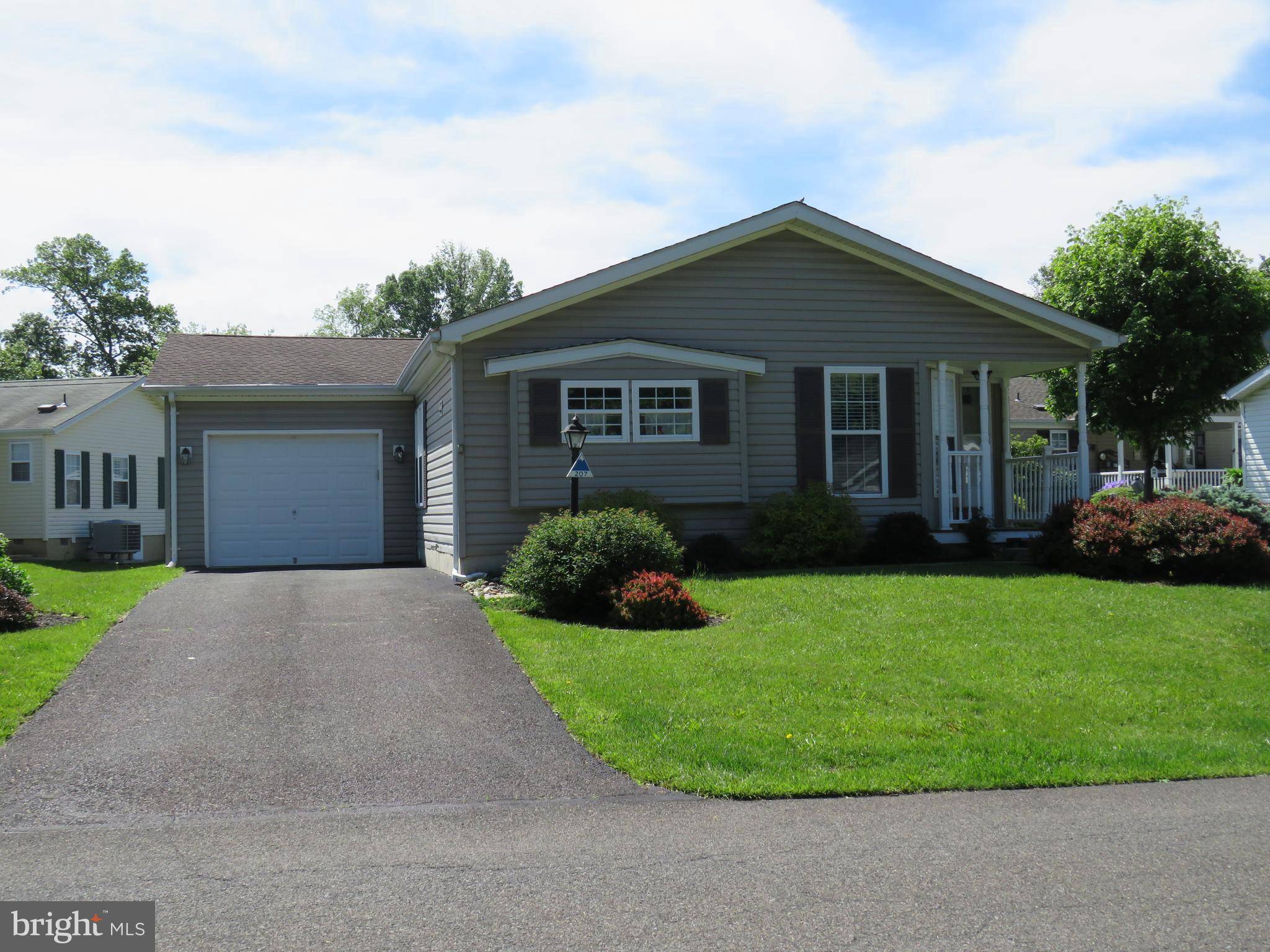 New Hope, PA 18938,207 SPRING MEADOW CIR