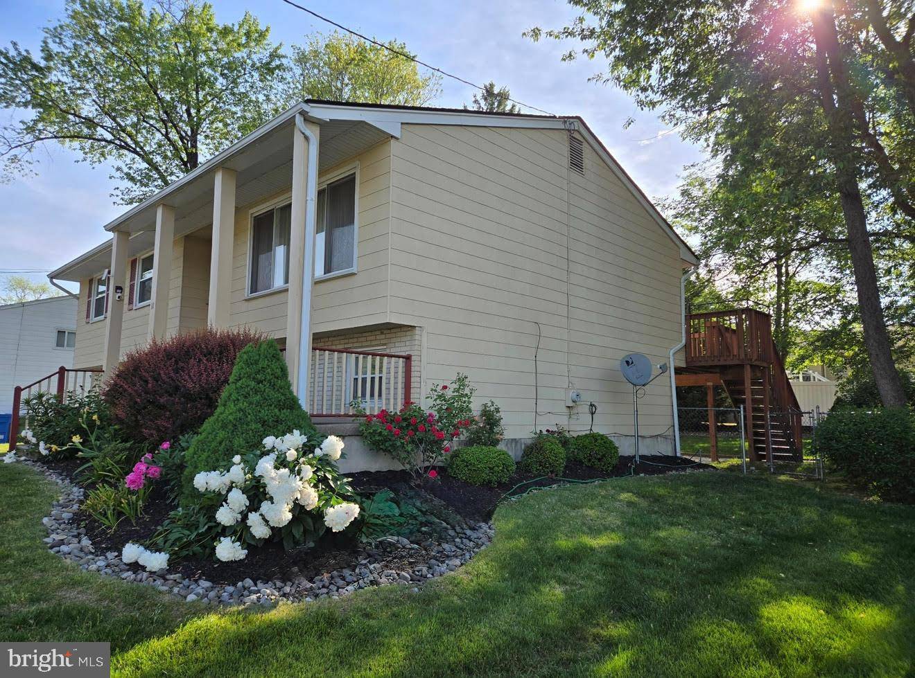 Cherry Hill, NJ 08002,11 KNOLLWOOD DR