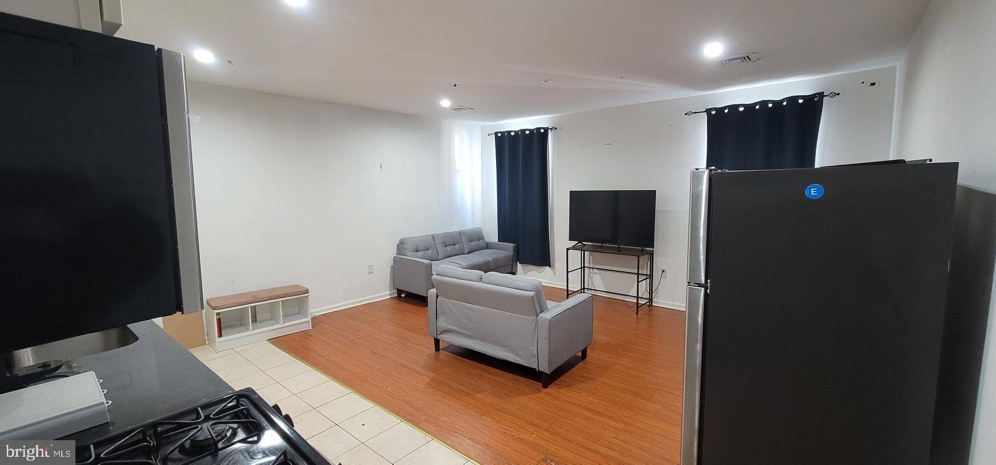 Philadelphia, PA 19104,418 N 41ST ST #1