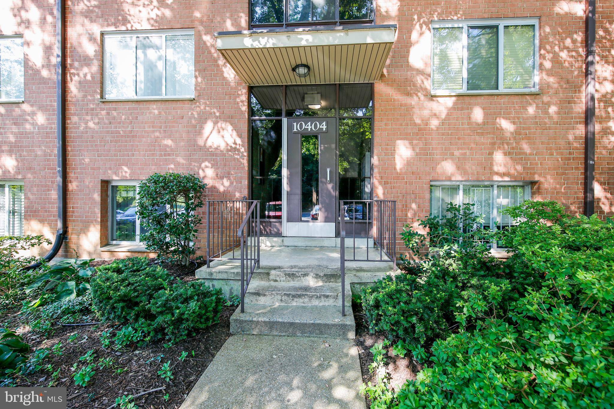 Rockville, MD 20852,10404 ROCKVILLE PIK #201
