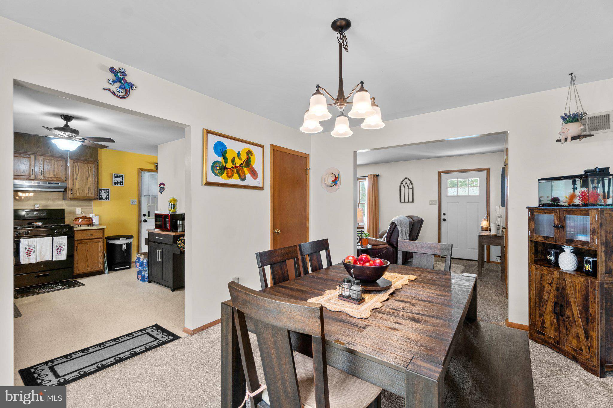 Hanover, PA 17331,12 GARDEN LN