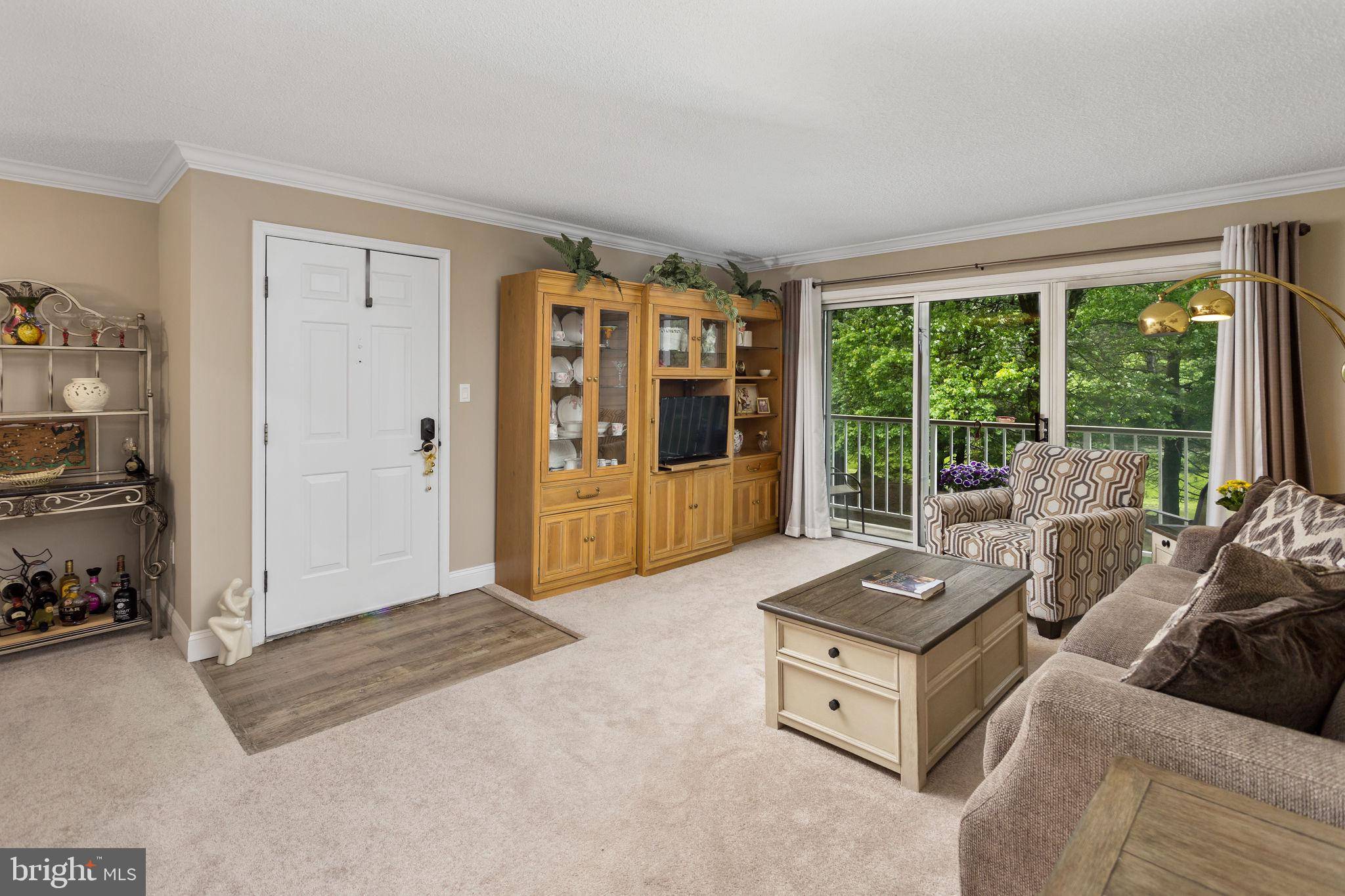 Hamilton, NJ 08619,54 JUNIPER WAY