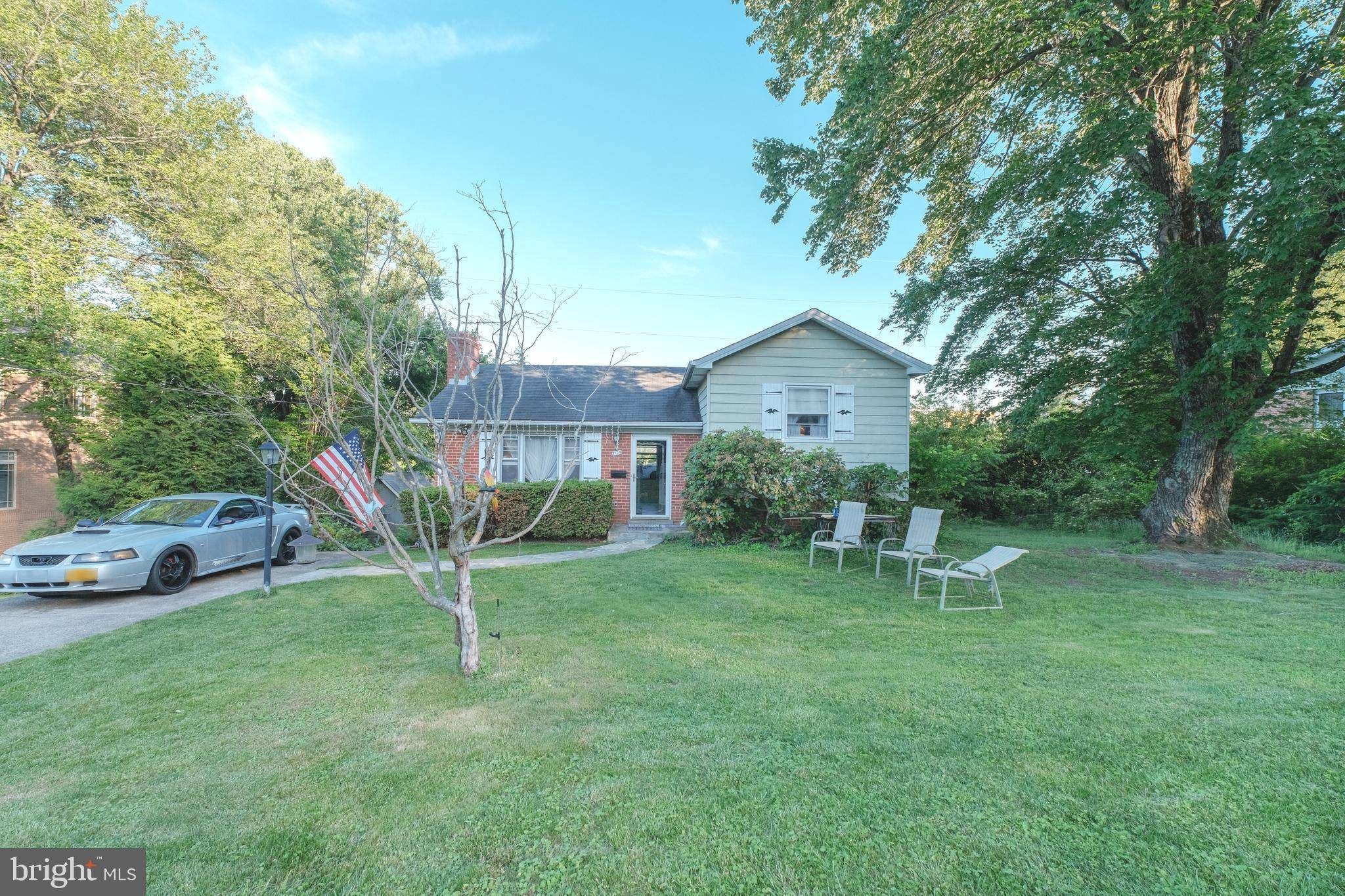Falls Church, VA 22043,2125 MCKAY ST