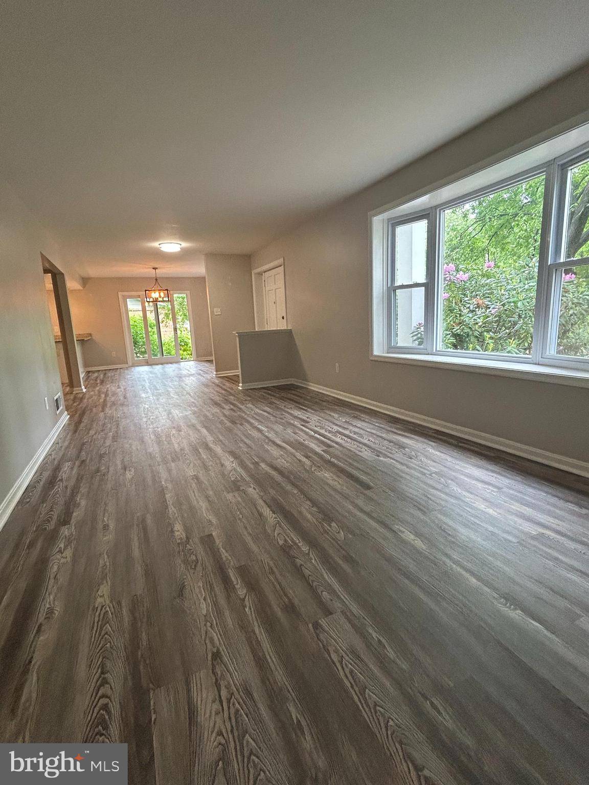 Springfield, VA 22151,8601 PARLIAMENT DR
