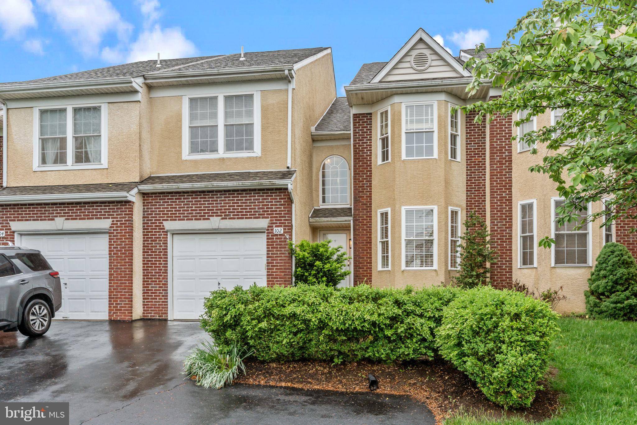 Ambler, PA 19002,102 RAMPART PL