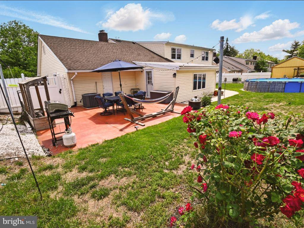 Willingboro, NJ 08046,60 WINDSOR LN