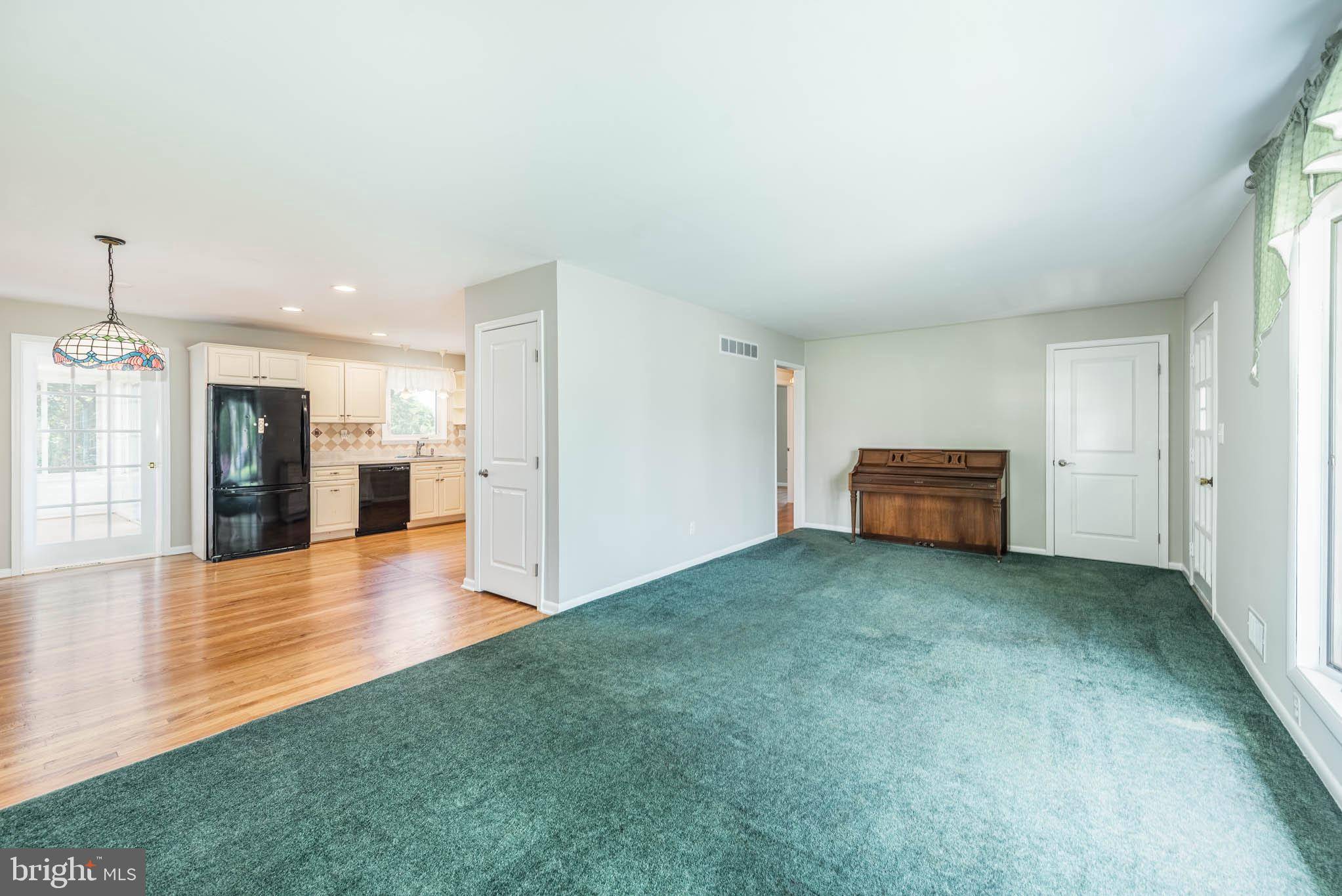 Linthicum Heights, MD 21090,611 NORTH CT