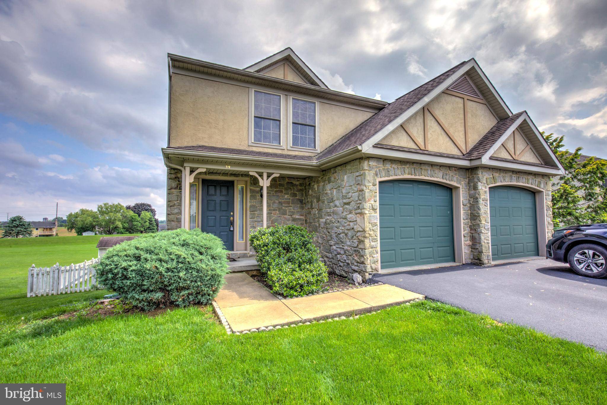 Ephrata, PA 17522,34 TALON DR