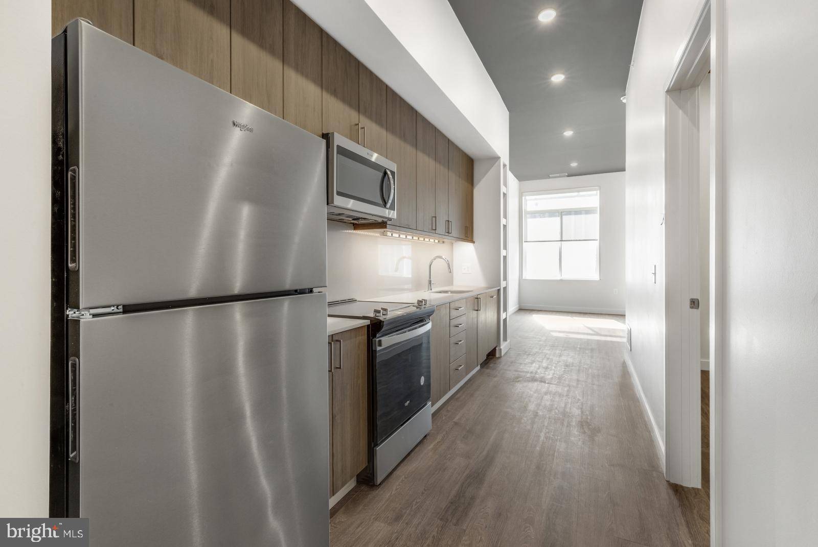 Philadelphia, PA 19104,525 N 41ST ST #303