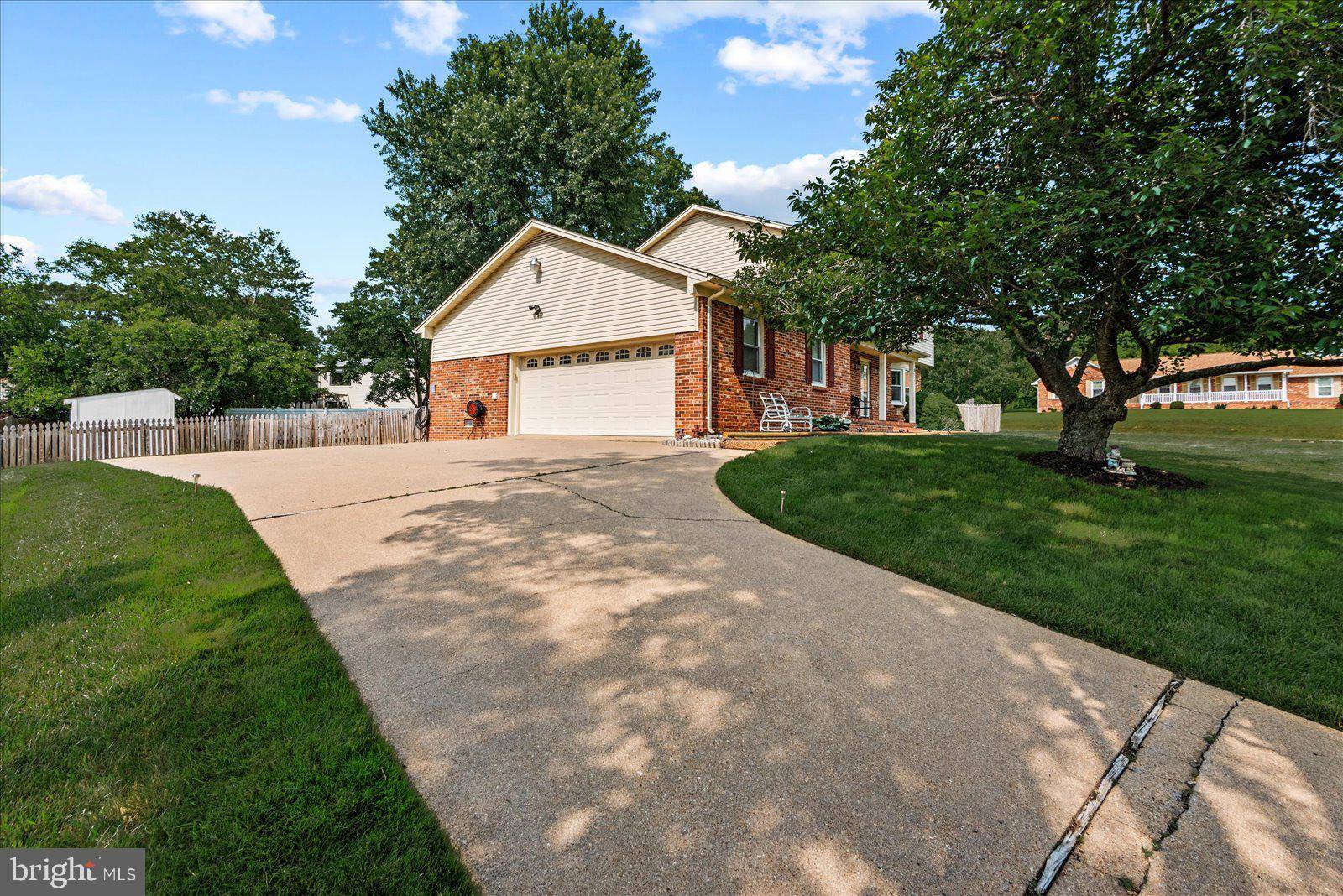 Fredericksburg, VA 22405,2123 MATTHEW LN