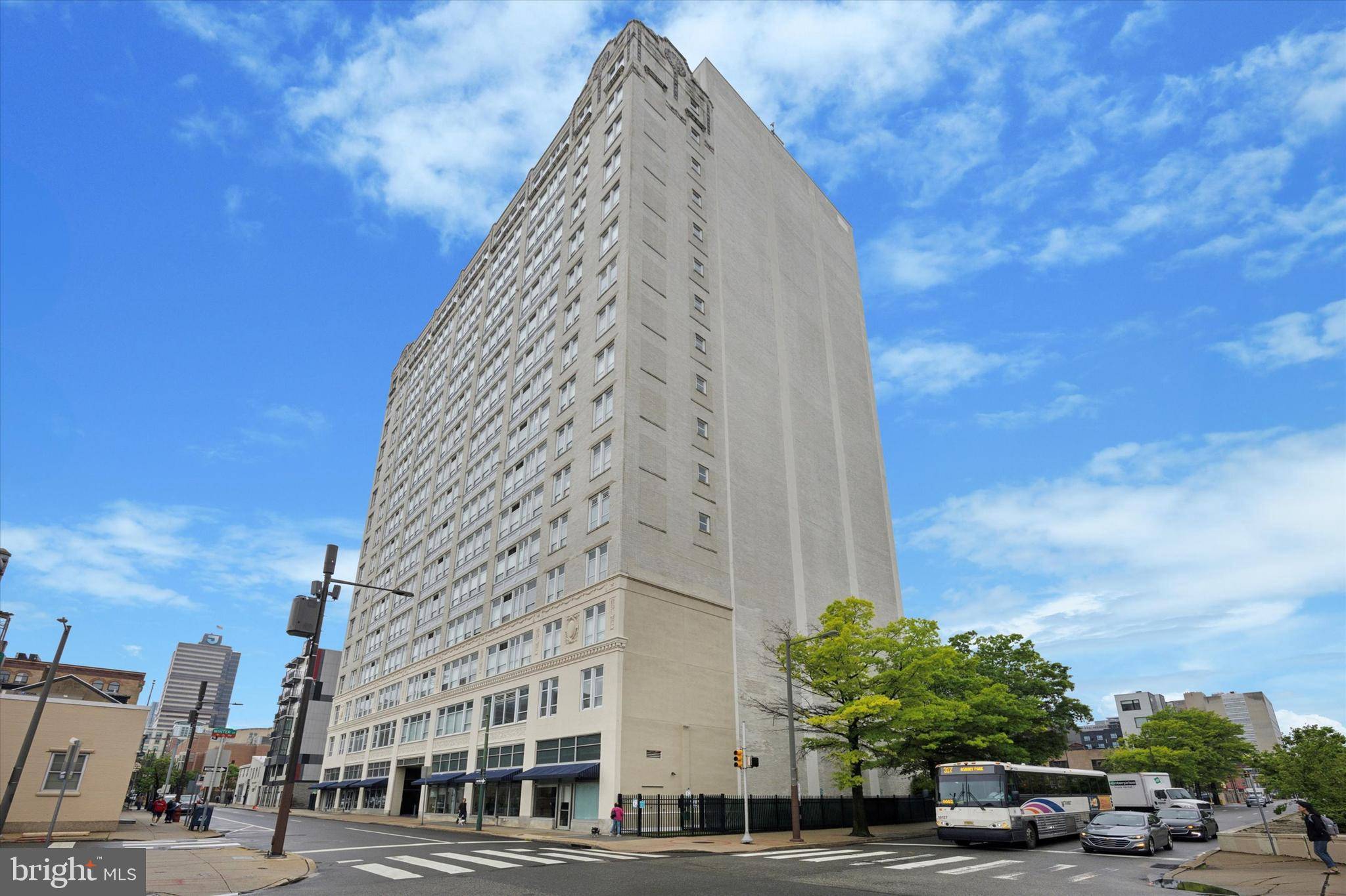 Philadelphia, PA 19107,1100 VINE ST #1209