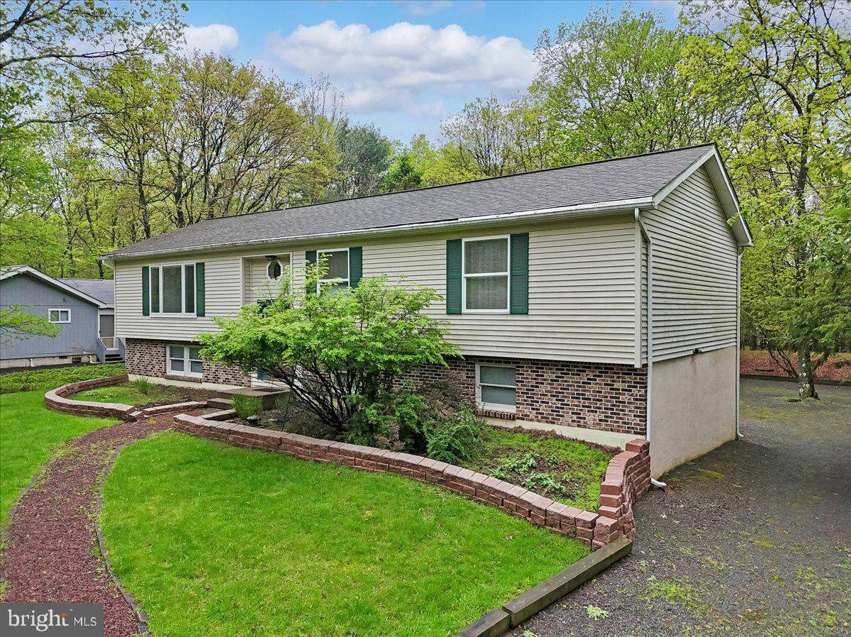 Albrightsville, PA 18210,115 BUCKHILL RD