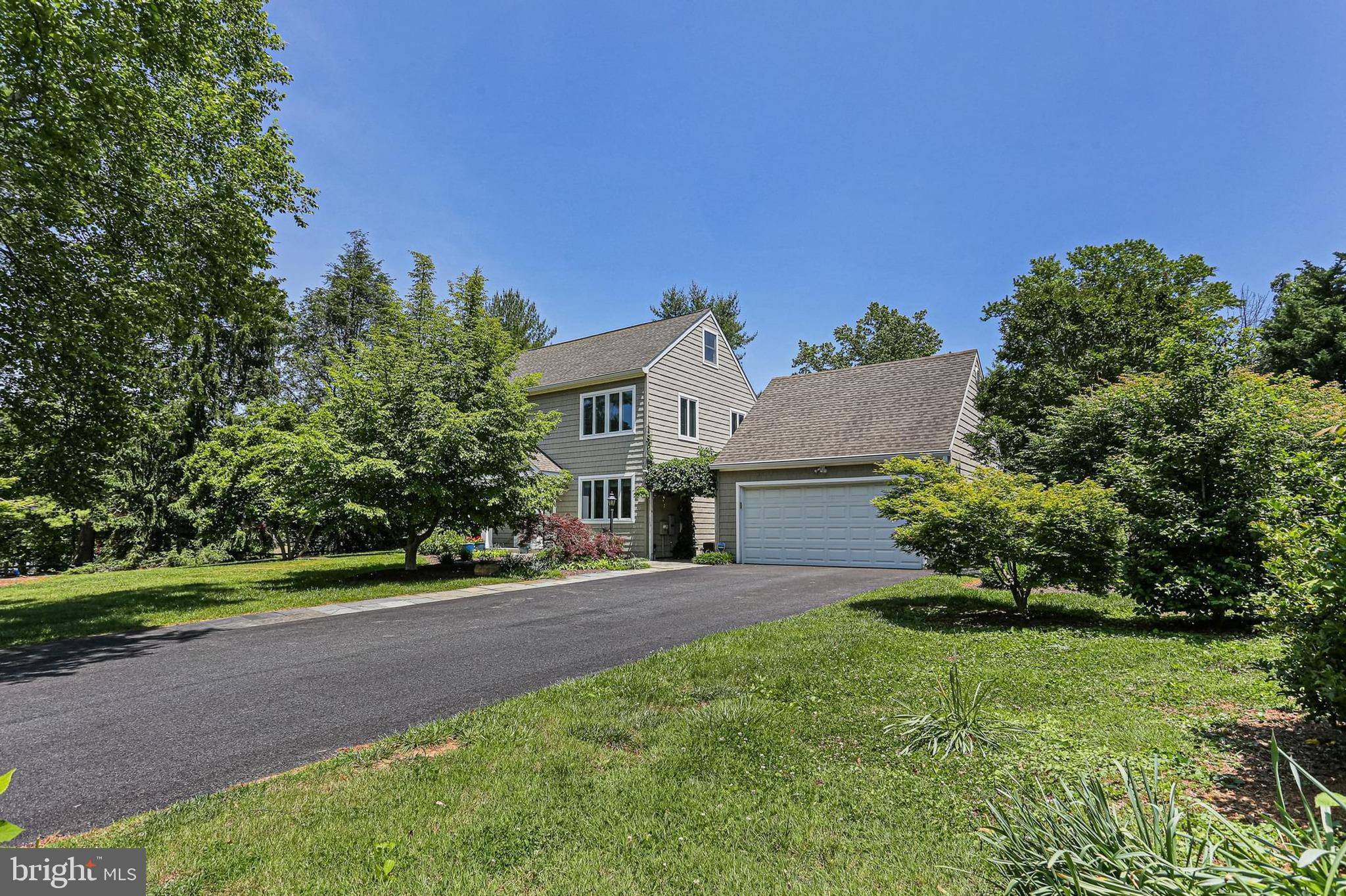 Glen Arm, MD 21057,12701 PONDEROSA LN