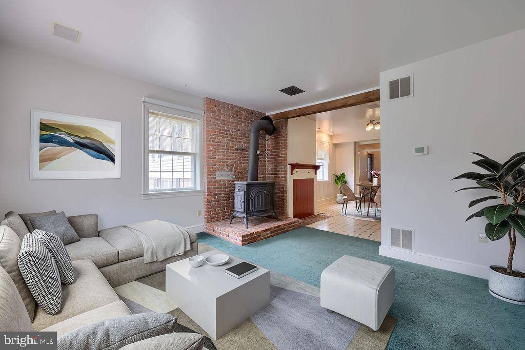 Marietta, PA 17547,250 W WALNUT ST