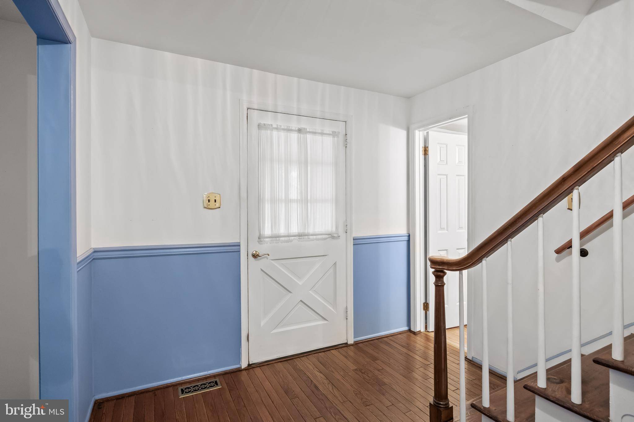 Delran, NJ 08075,240 SOUTHVIEW DR
