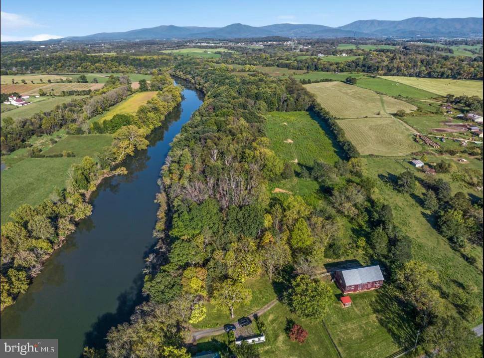Luray, VA 22835,772 KAUFFMANS MILL RD