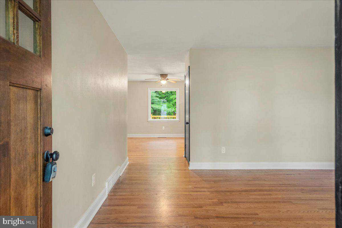 Stroudsburg, PA 18360,7136 HOWELL TER