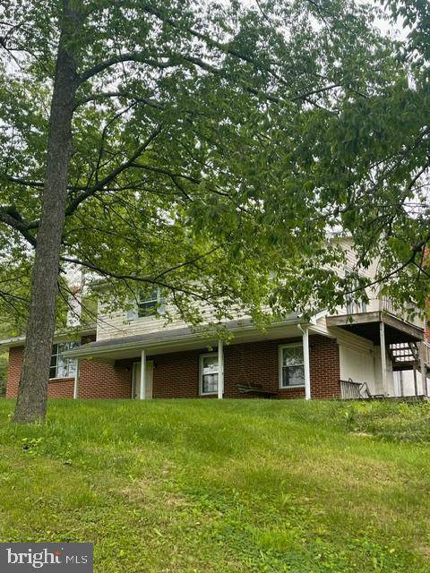 Bellefonte, PA 16823,109 SANDY LN