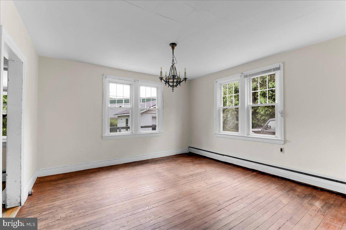 Avondale, PA 19311,8841 GAP NEWPORT PIKE