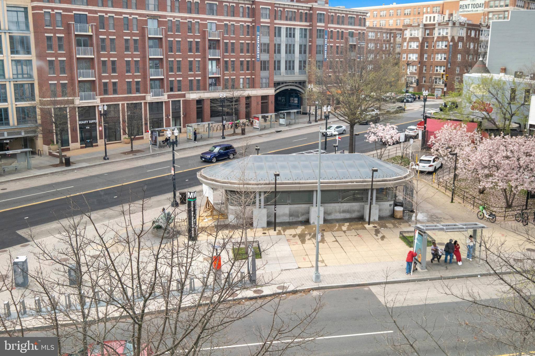 Washington, DC 20010,3709 NEW HAMPSHIRE AVE NW #301