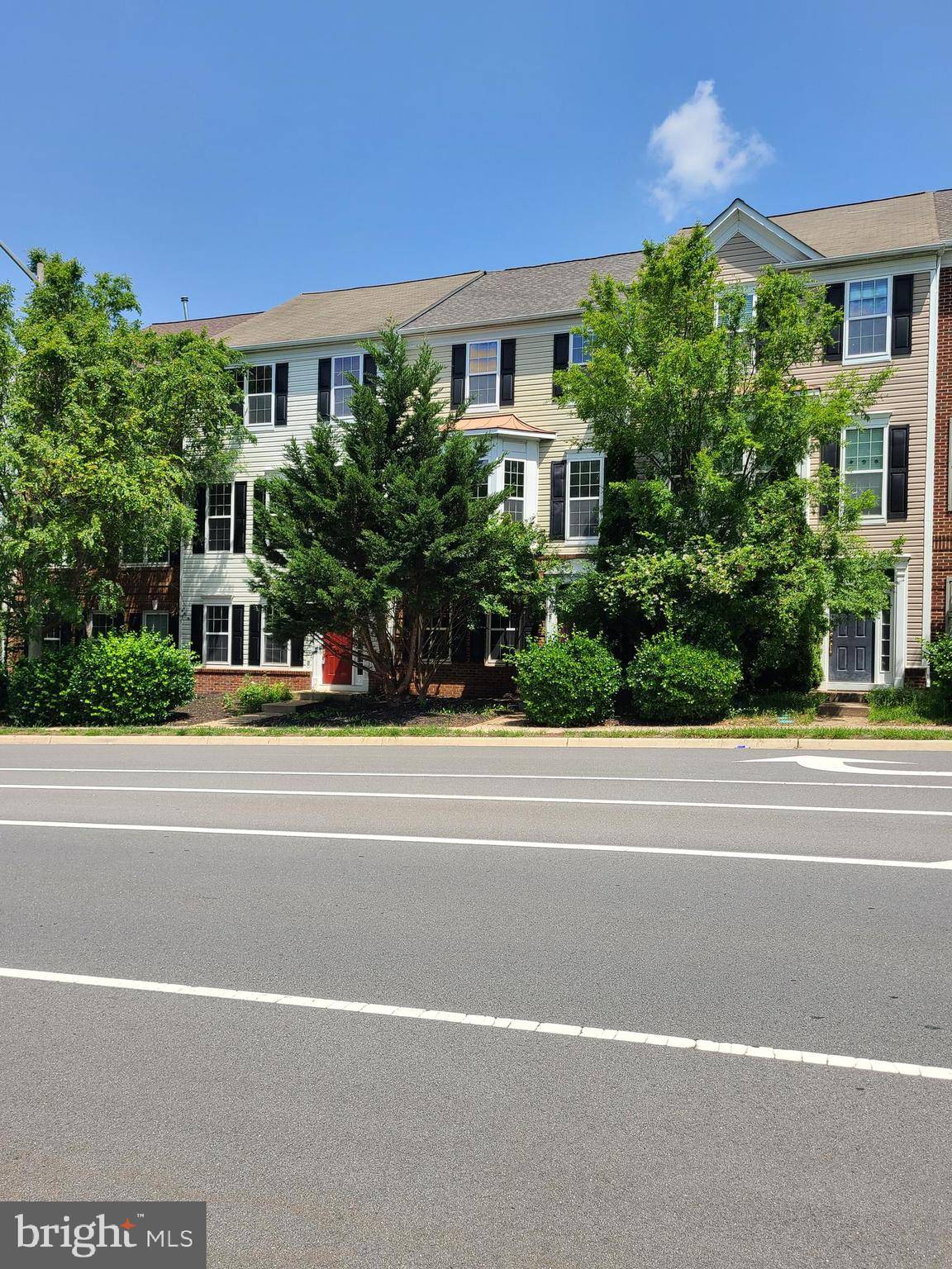 Centreville, VA 20120,4994 CENTREVILLE FARMS RD