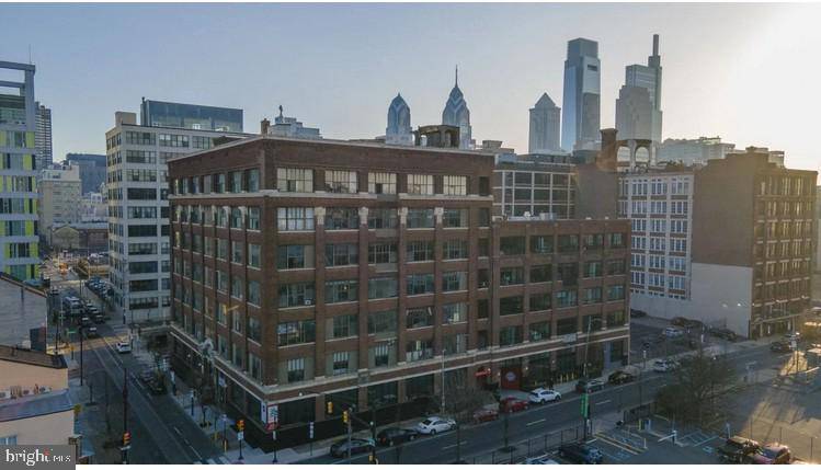 Philadelphia, PA 19107,340 N 12TH ST #519