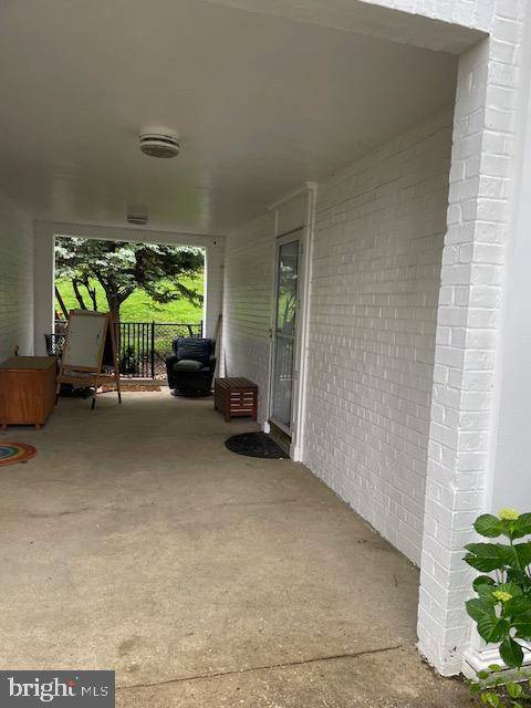 Alexandria, VA 22302,1006 VALLEY DR