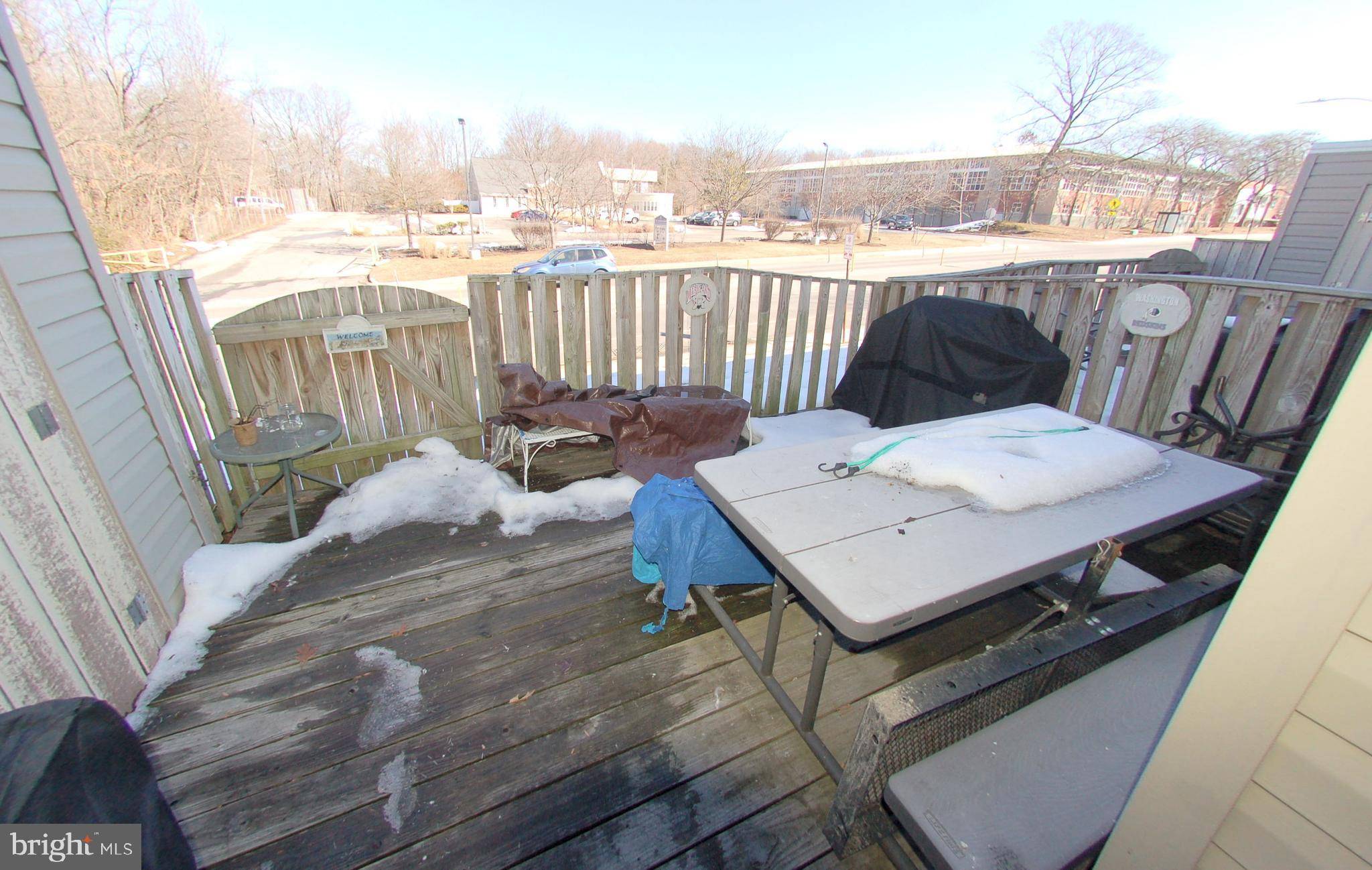 Annapolis, MD 21403,290-M HILLTOP LN
