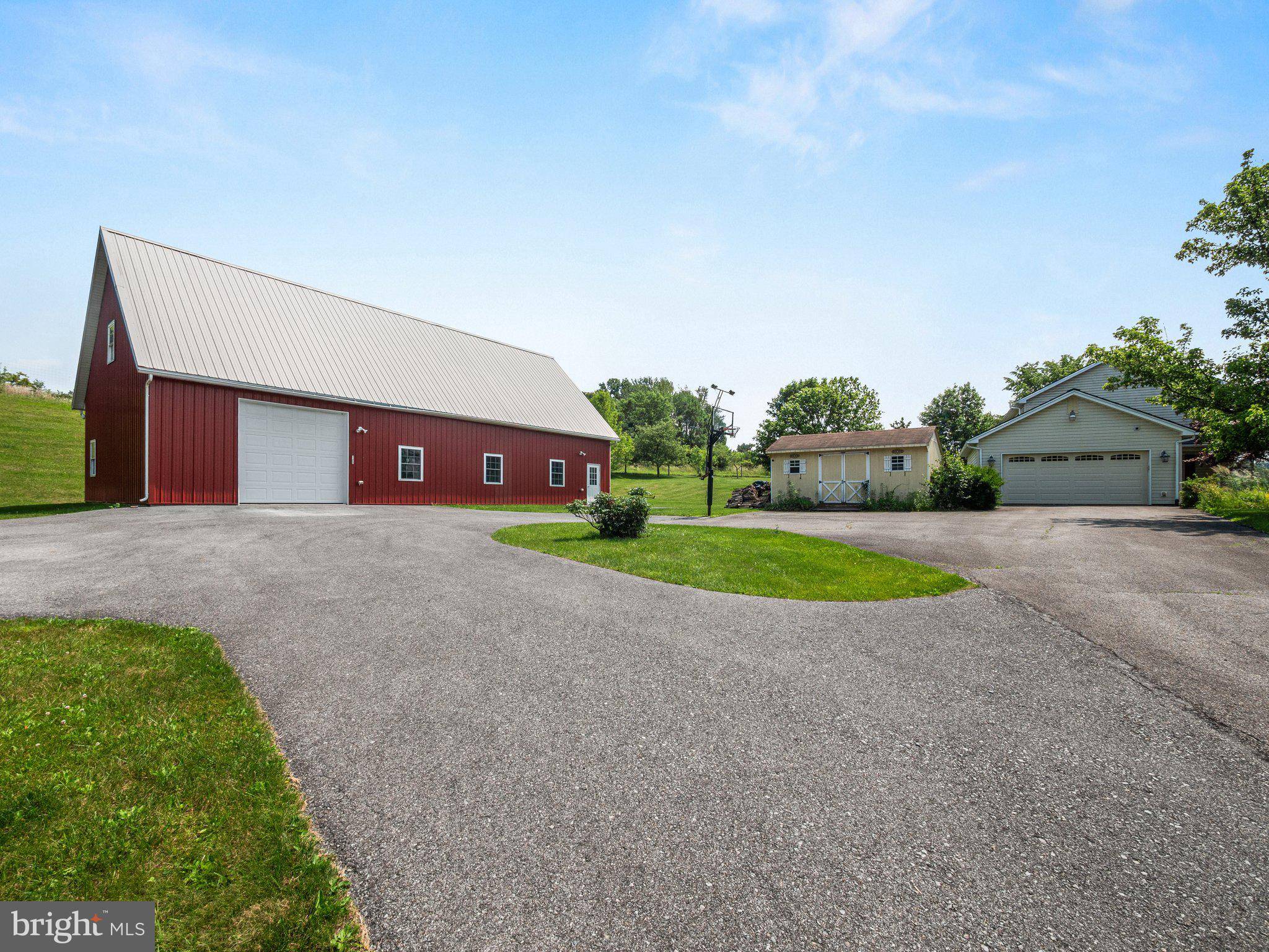 Kempton, PA 19529,39 KEMPTON RD