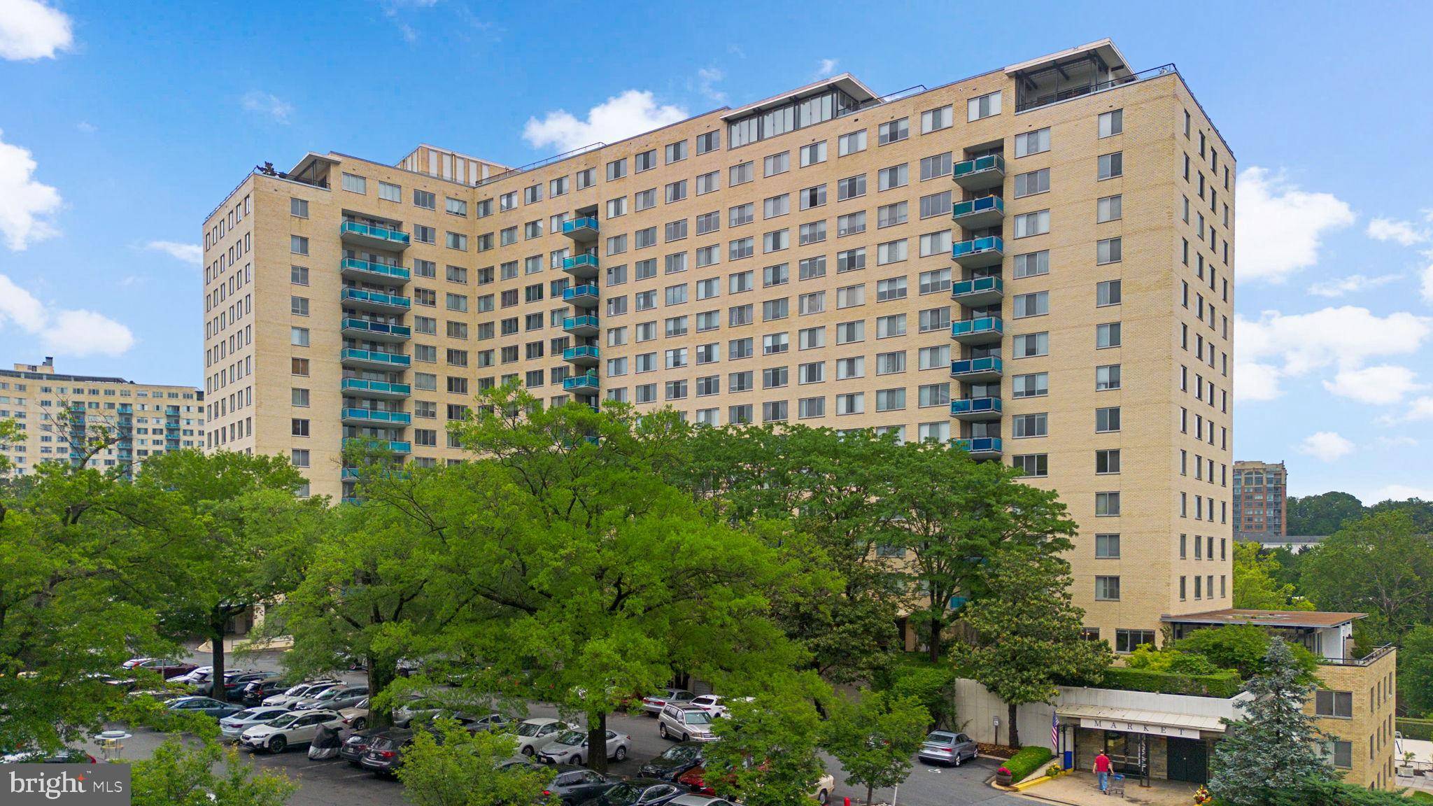 Rockville, MD 20852,10401 GROSVENOR PL #413