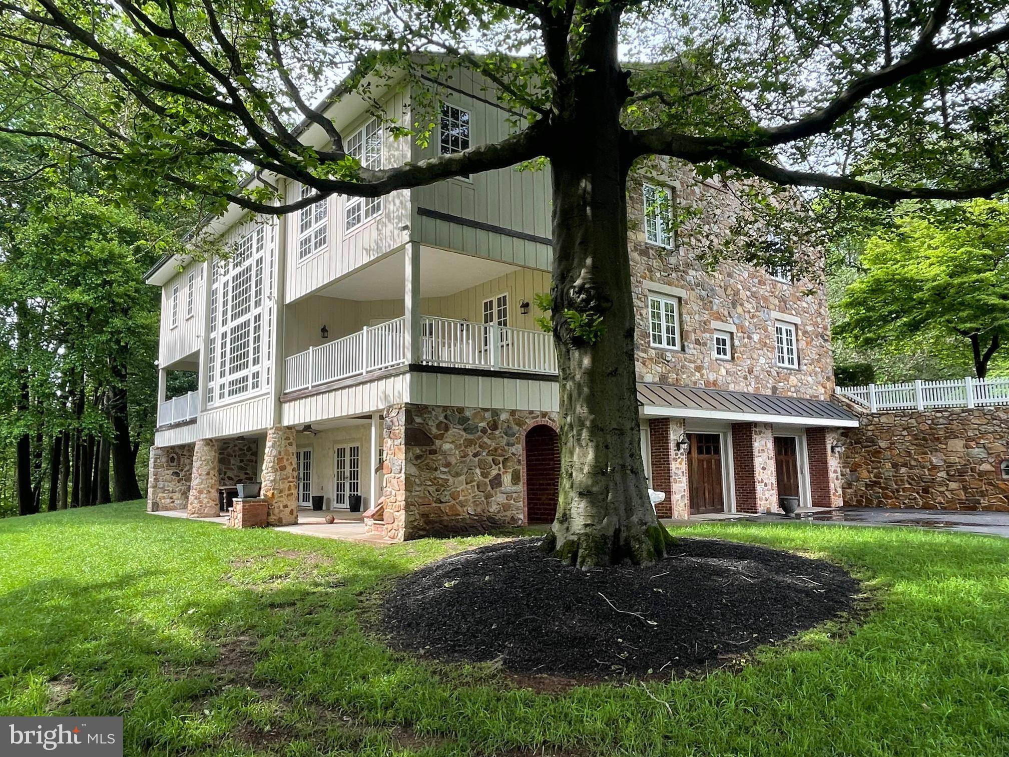Malvern, PA 19355,2 GREEN LN