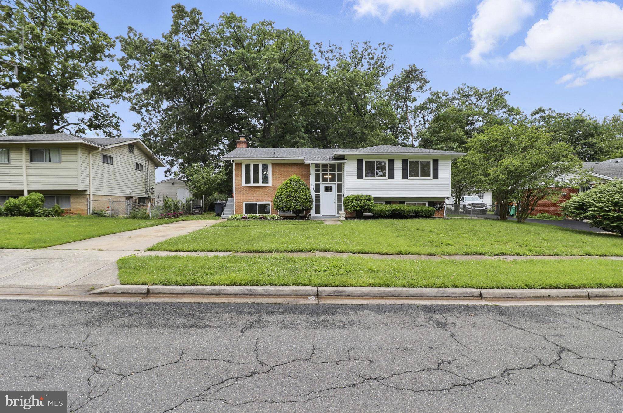Lanham, MD 20706,6314 HARDWOOD DR