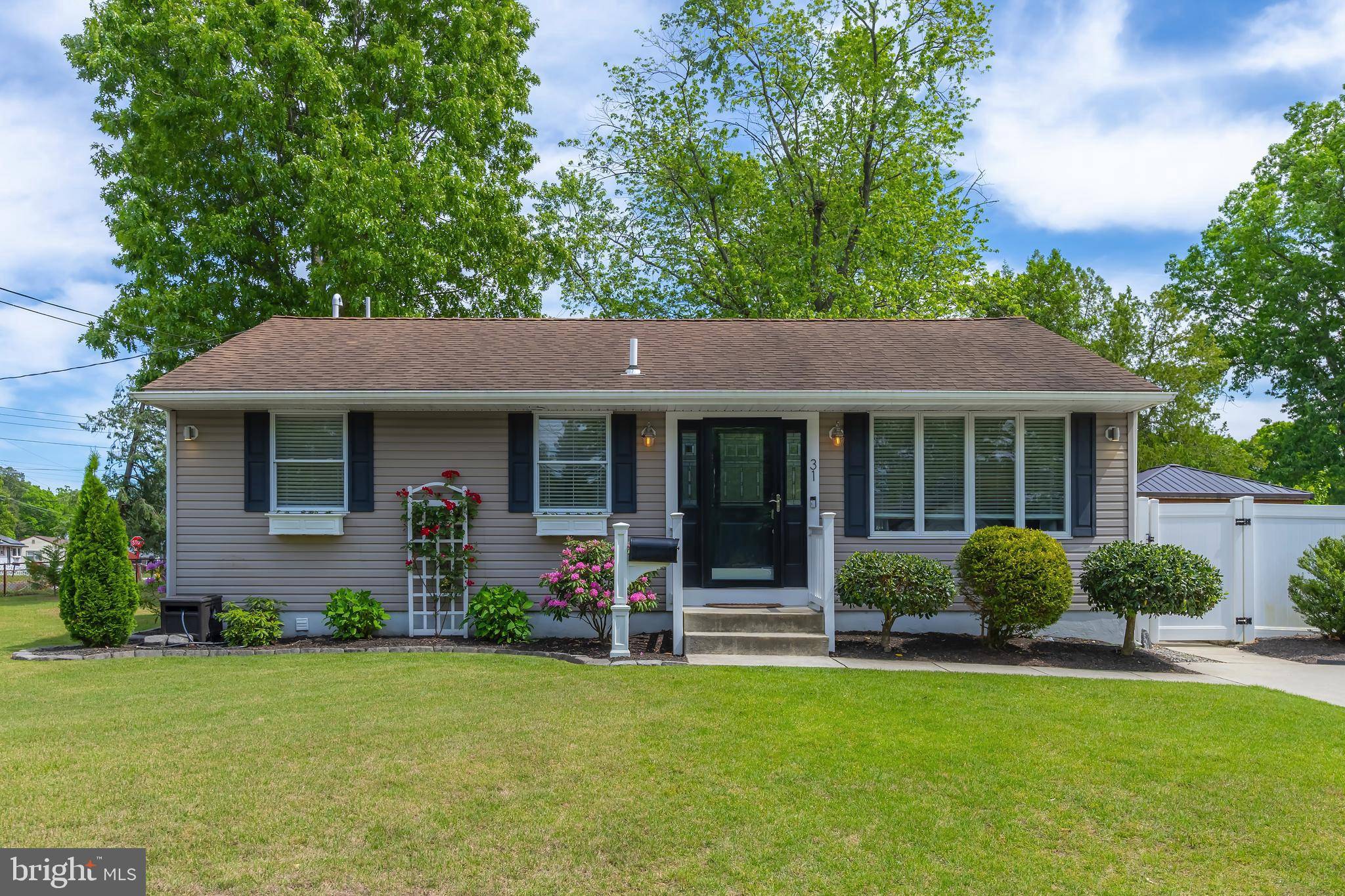 Pine Hill, NJ 08021,31 HILL DR