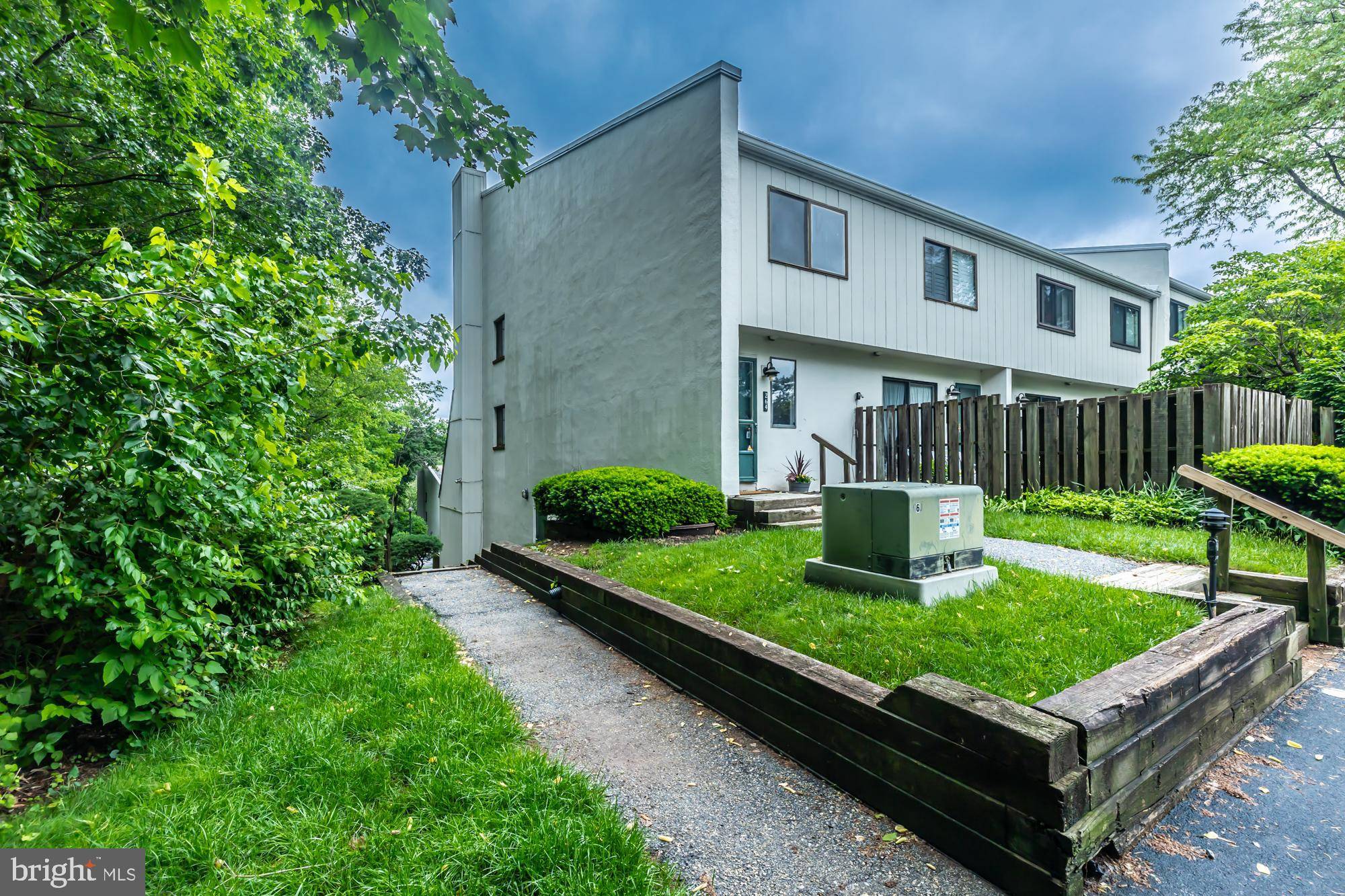 West Chester, PA 19382,264 SUMMIT HOUSE #264