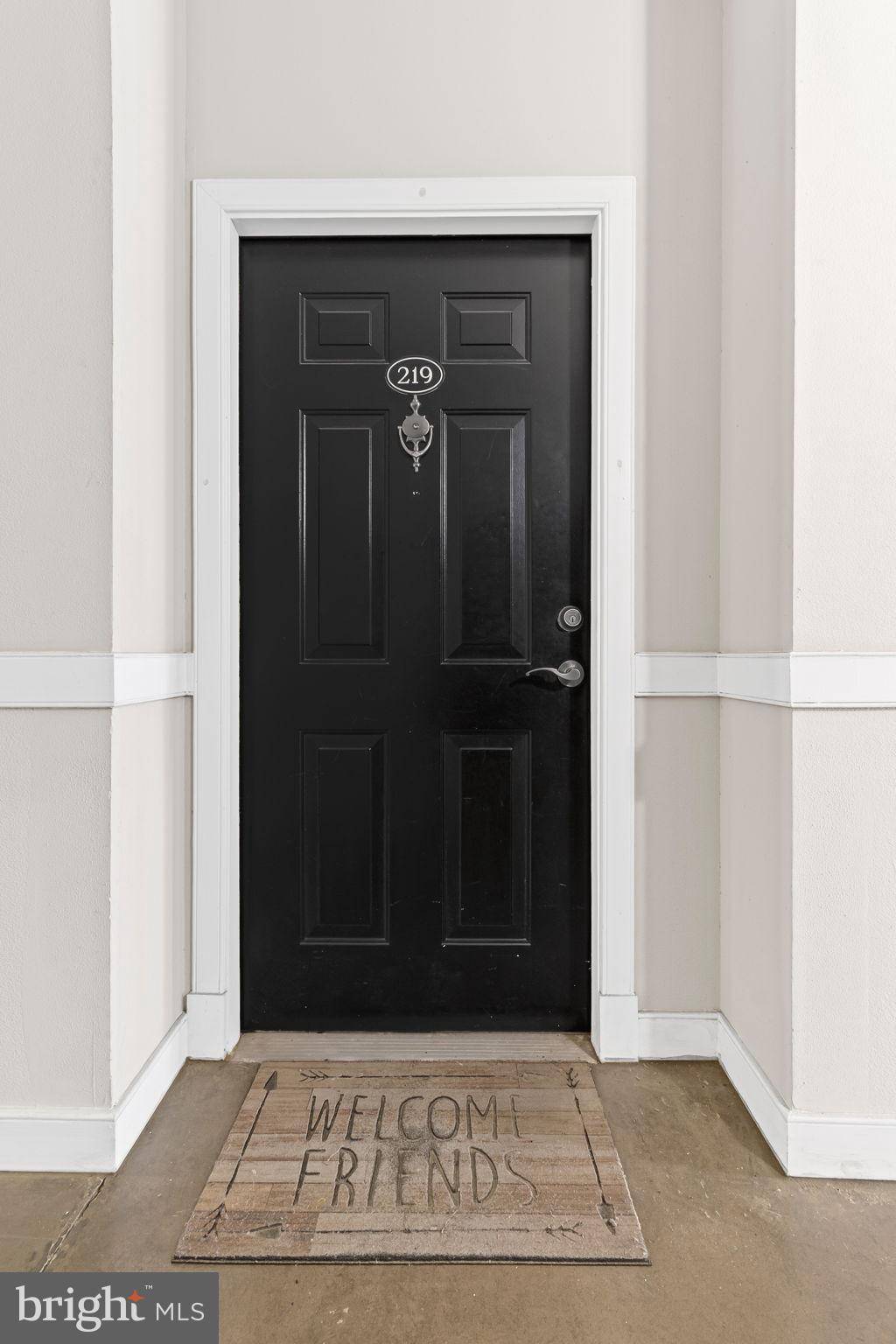 Herndon, VA 20171,12958 CENTRE PARK CIR #219