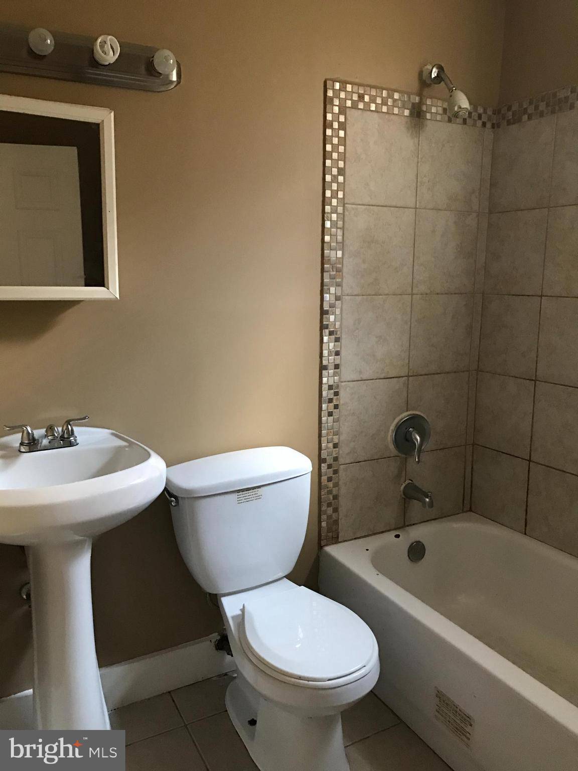 Baltimore, MD 21218,430 WHITRIDGE AVE