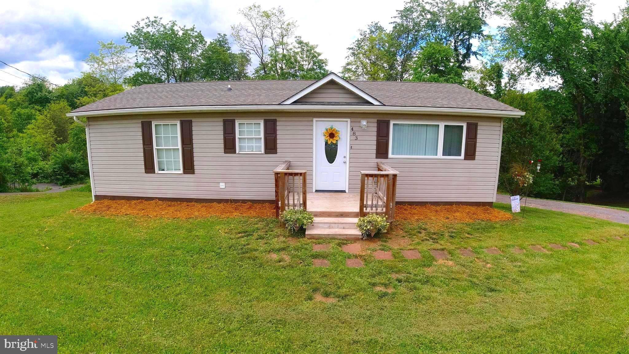 Romney, WV 26757,483 W RIDGE LOOP RD