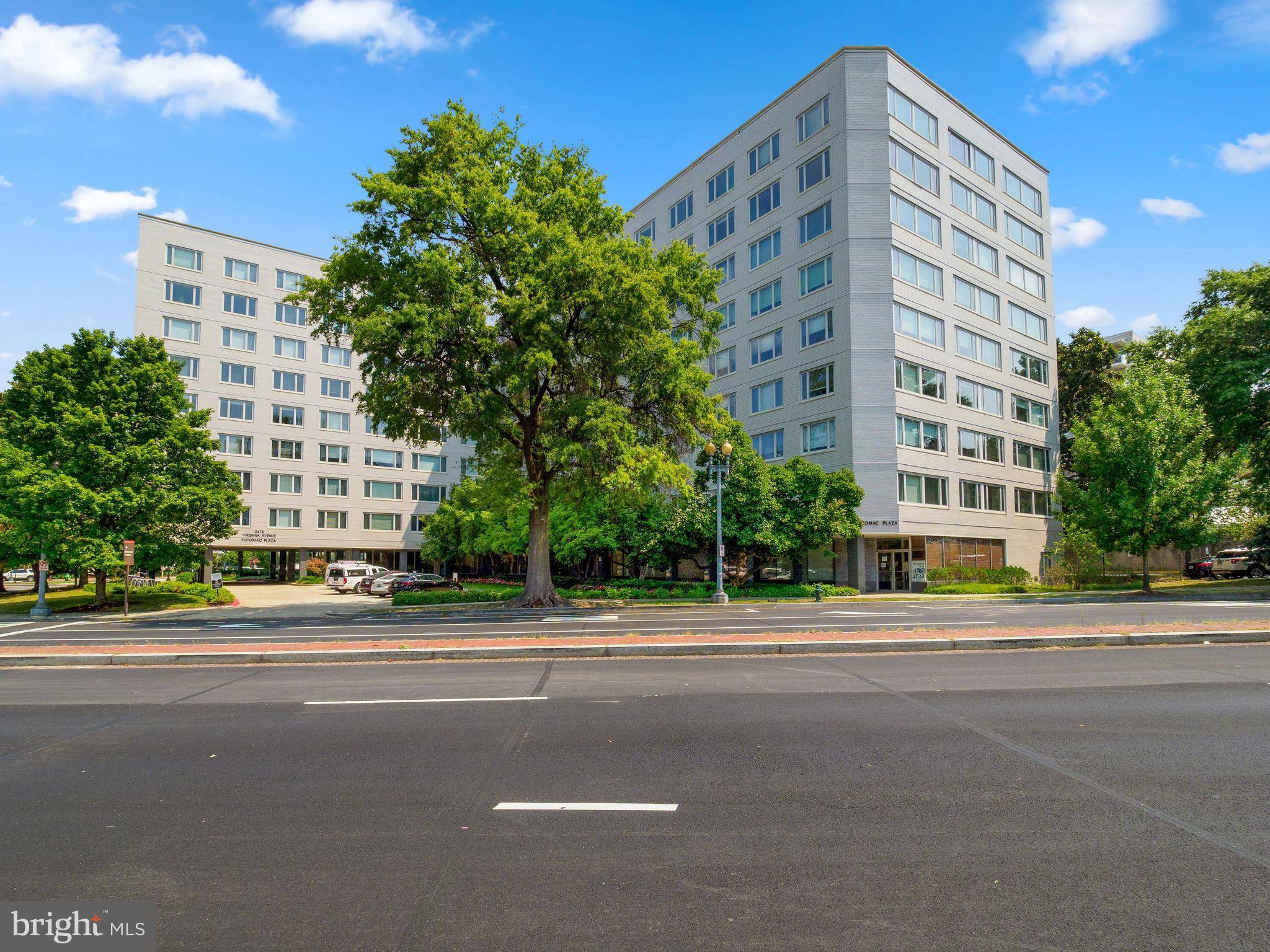 Washington, DC 20037,2475 VIRGINIA AVE NW #608