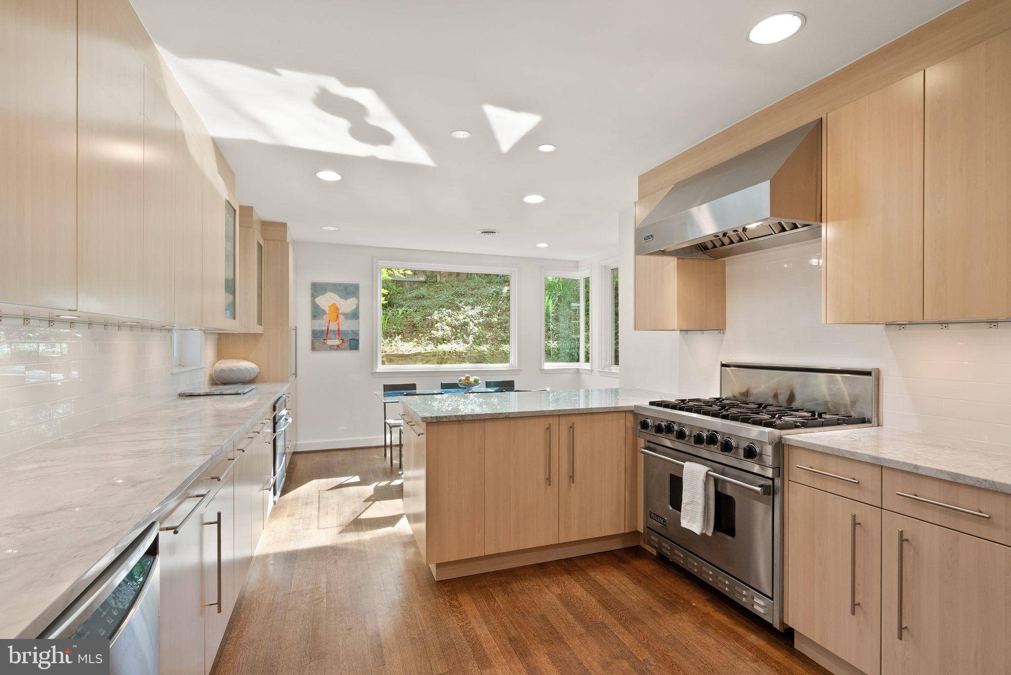 Washington, DC 20016,5152 MANNING PL NW