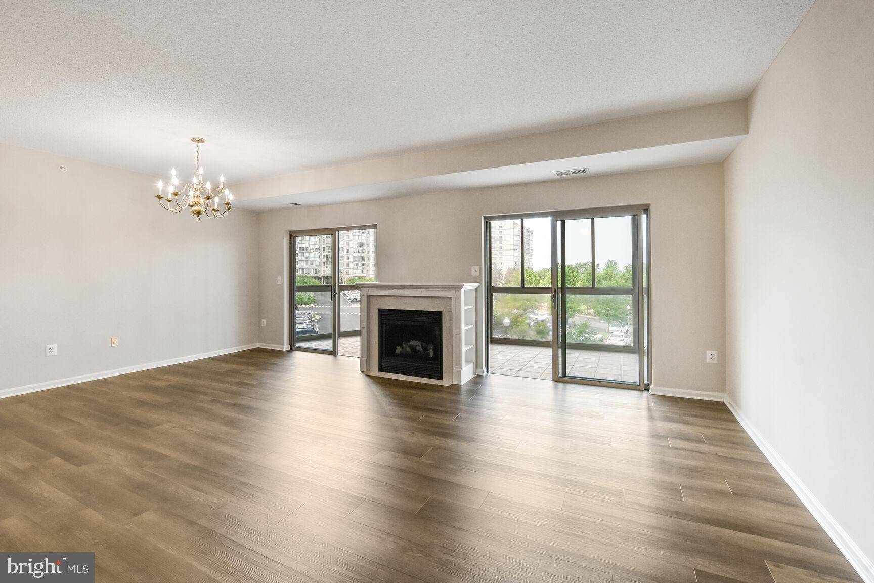 Leesburg, VA 20176,19375 CYPRESS RIDGE TER #212