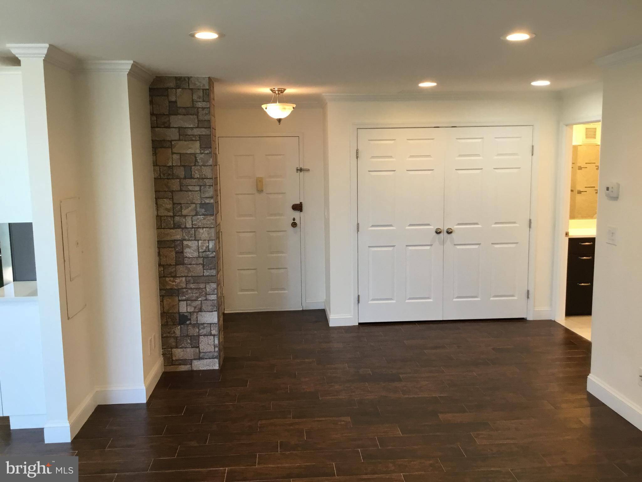 Mclean, VA 22101,6800 FLEETWOOD RD #1206