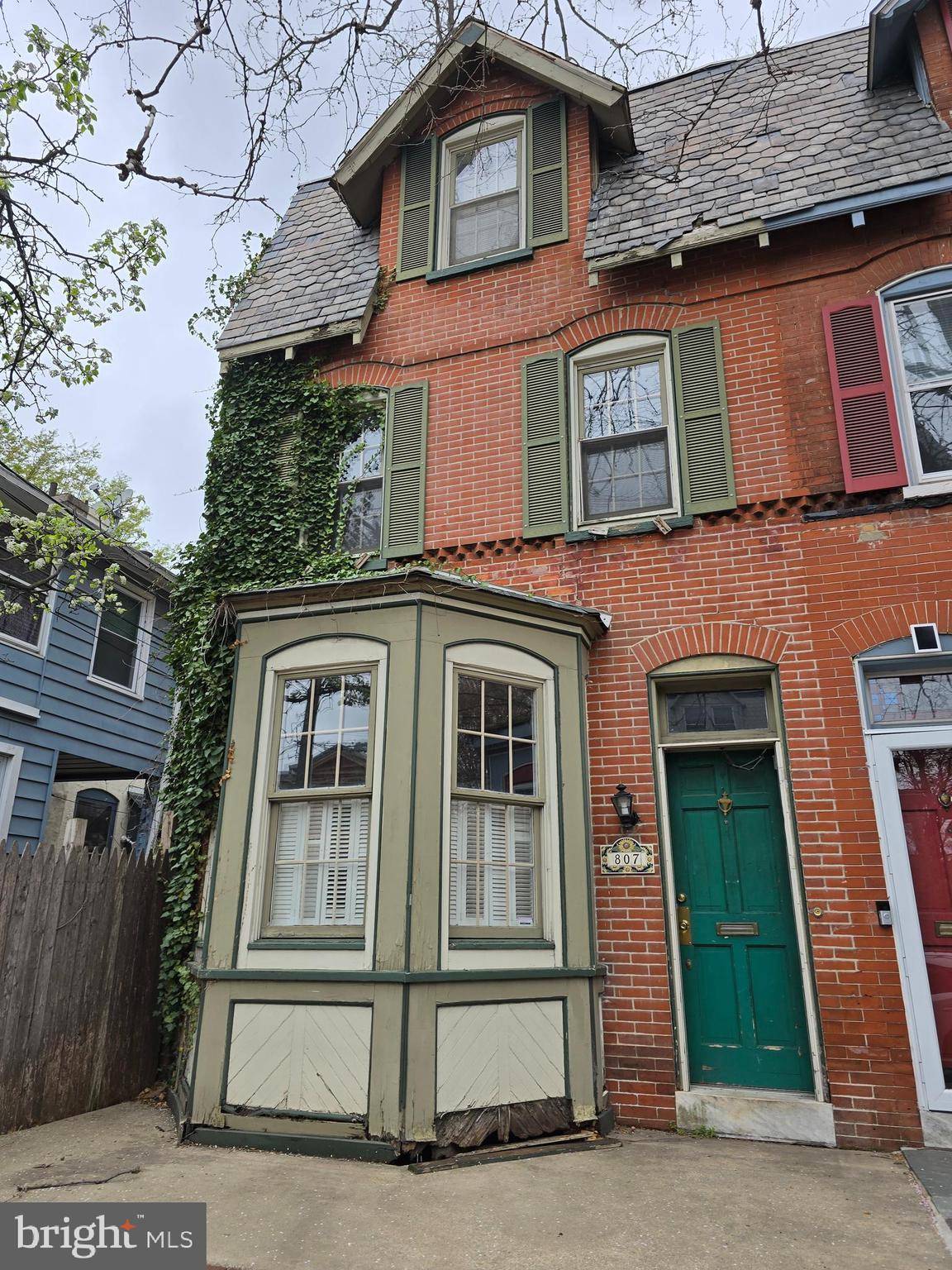 Wilmington, DE 19801,807 W 10TH ST