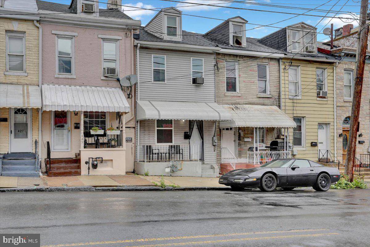 Reading, PA 19601,431 BUTTONWOOD ST